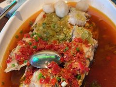 双色鸳鸯鱼头王-望湘园·洞庭渔宴(浦江欢乐颂店)
