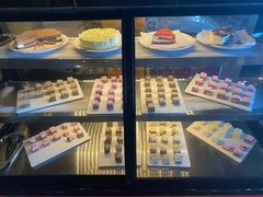 -好伦哥(温都水城店)