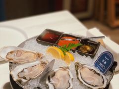 招牌鲜活生蚝拼盘-Petit Oyster叫嚎(平安金融中心店)