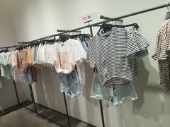 -URBAN REVIVO(西安Momopark店)