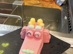 -海底捞火锅(新松江路生日主题店)