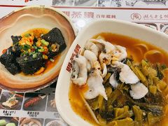 -双燕楼·手工馄饨·汤面小吃(世纪汇店)