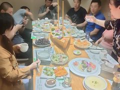 -青瓦餐厅·生鱼片·韩园烤肉(西塔店)