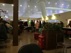 大堂-麦当劳(杭州东站高铁店)