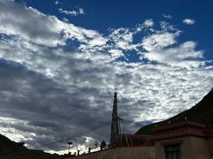 -比如骷髅墙景区