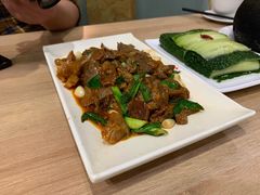 牛腩烧牛腩-老火大骨头汤馆