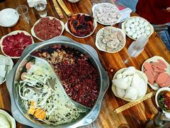 -储奇门鳝鱼火锅(总店)