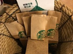 -星巴克(杭州银泰城西一店)