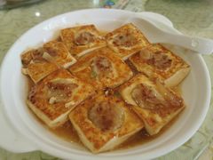 -鹏城人家海鲜酒家·23年老字号(较场尾店)