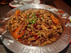-胖哥俩肉蟹煲(湖滨银泰in77店)