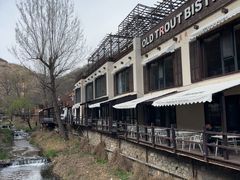 -北京水岸山吧度假村(雁栖镇店)