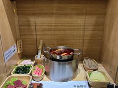 -独食火锅·半米屋台(直营总店)
