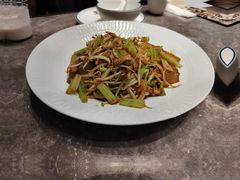 -闫府私房菜·老字号(恒隆店)
