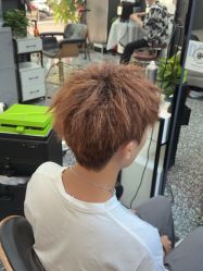 -藤野造型专业烫染接发