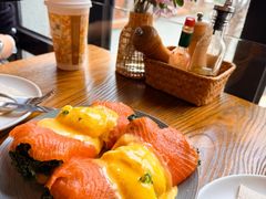 三文鱼班尼迪克-Money Shops(愚园路店)