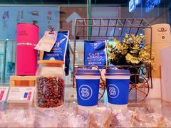 -巴黎贝甜(大宁国际商业广场店)