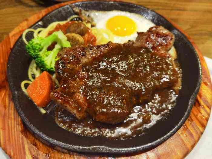 西缘牛排崇安寺钟楼街店