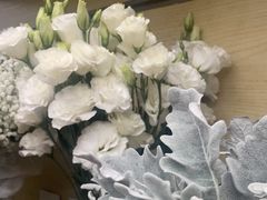 -亭亭鲜花店(中山北路店)