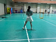-莘城学校羽毛球馆
