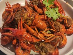 -龙巢盱眙龙虾·牛蛙·烧烤宵夜(八卦岭店)