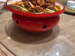 渔村鲍鱼炒鸡-小船渔村•大连菜•大连焖鱼(黄河路店)