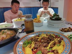 -巴特餐饮6加1音乐餐吧·新疆菜