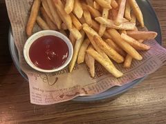-MARU玛露音乐餐厅(大学路店)