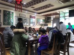 大堂-老爆肚满五香烧牛羊肉
