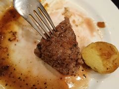 -北京希尔顿逸林酒店-逸轩西餐厅-自助餐厅