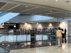 -星巴克(上海长宁来福士1F店)