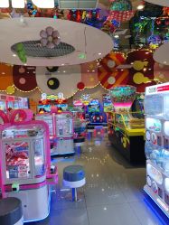 -meland club亲子乐园(重庆万象城店)