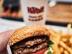 -The Habit Burger Grill 哈比特汉堡(世博店)