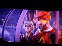 -CGV星星影城(颐堤港ScreenX店)