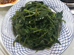 -渝君重庆火锅(嘉宾路店)