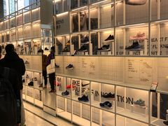 -NIKE品牌体验店(南京东路店)