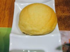 酥皮焗叉烧包-添好运点心专门店(北角店)