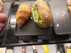 -星巴克(苏州昆山花桥游站店)