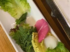 -左庭右院鲜牛肉火锅(浦江欢乐颂店)