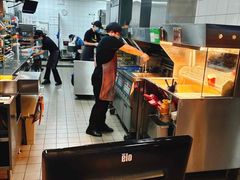 -麦当劳(东岳大道店)