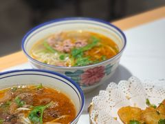 -窄巷口生烫牛肉米线(客村店)