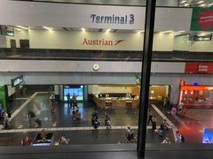 -维也纳国际机场