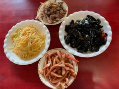 -金杨拉面王小吃面馆·牛三宝面·红烧牛肉粉