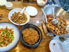 -老唐三下锅 ·张家界地标美食(溪布街店)