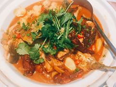 -魏铭鱼头捞饭(晋阳路店)