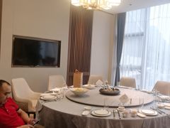 -里宴川菜酒楼(昊祥邻里聚金泉广场店)