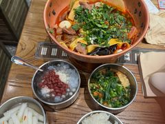 -成都你六姐·牛肉冒菜(城市集市合生汇店)