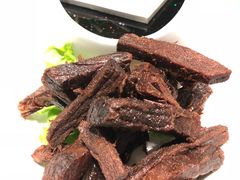 手撕牛肉-开海·红岛海鲜虾水饺(石老人店)