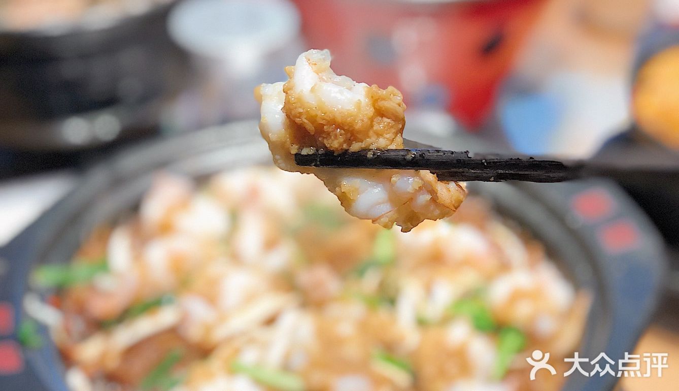 质朴又亮眼的川式砂锅菜