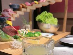 -山川小町·极番烧肉(新地假日广场店)