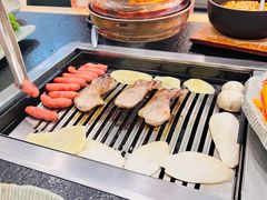 -臻牛烤肉
